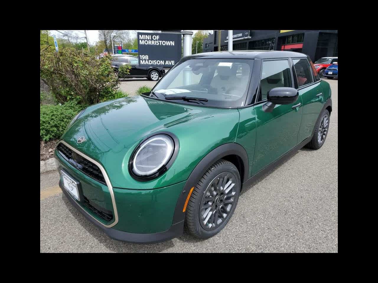 2026 MINI HARDTOP 4 DOOR Cooper FWD