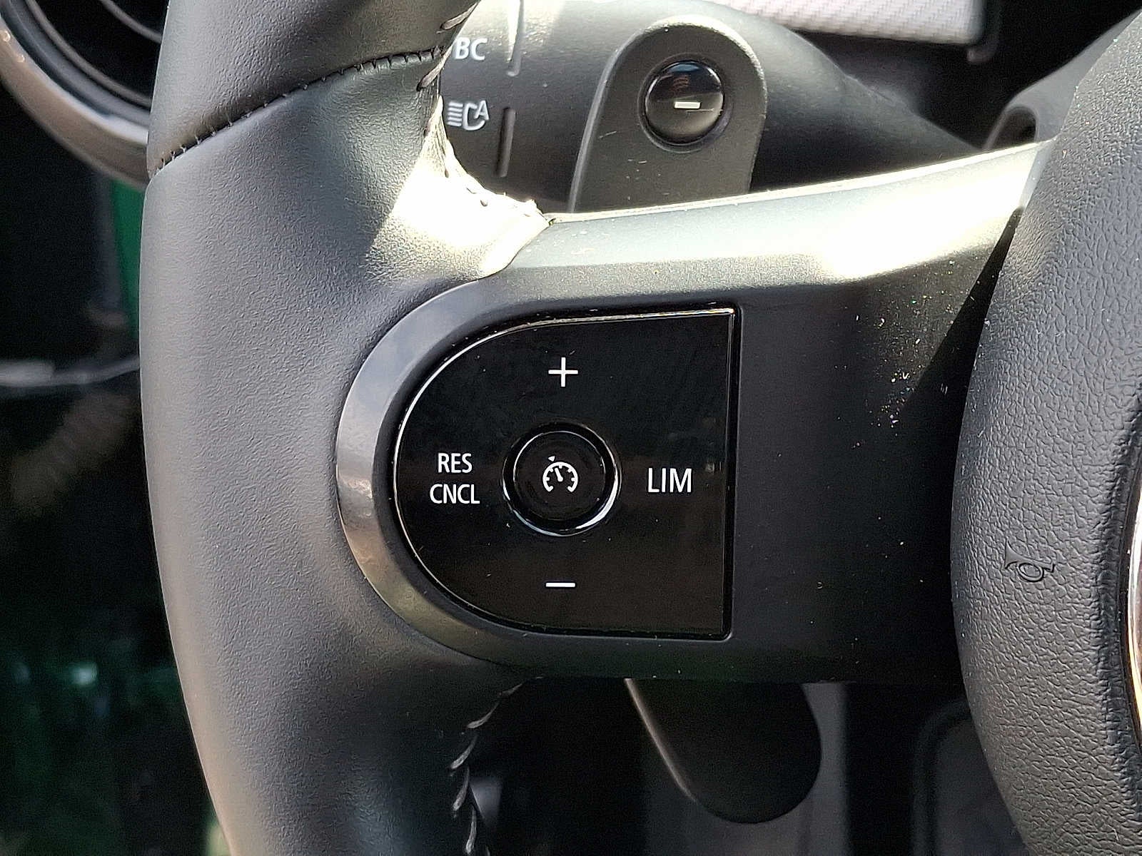 2023 MINI HARDTOP 4 DOOR SIGNATURE