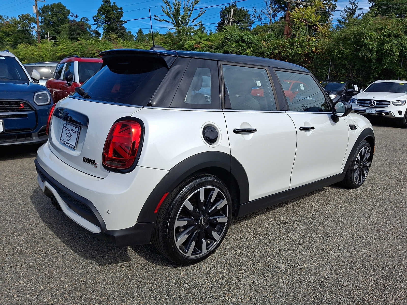 2024 MINI HARDTOP 4 DOOR Cooper S FWD