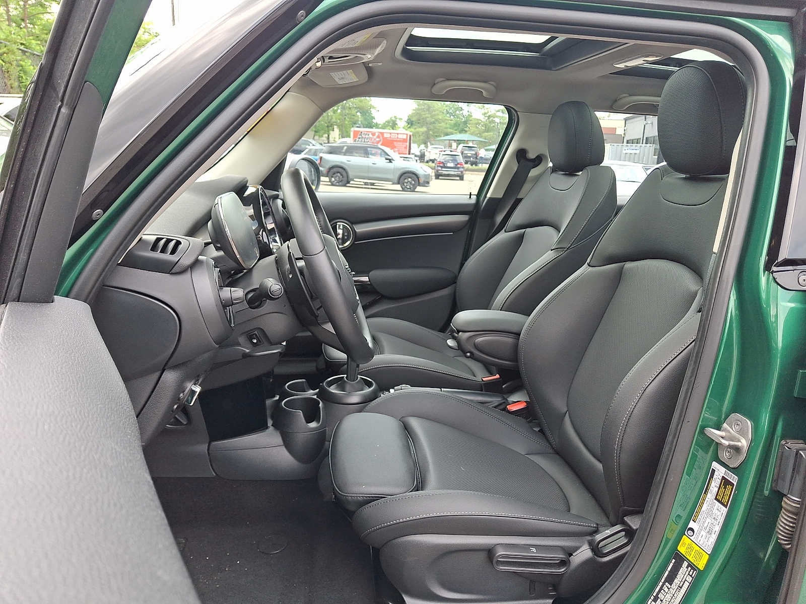 2024 MINI HARDTOP 4 DOOR Cooper S FWD