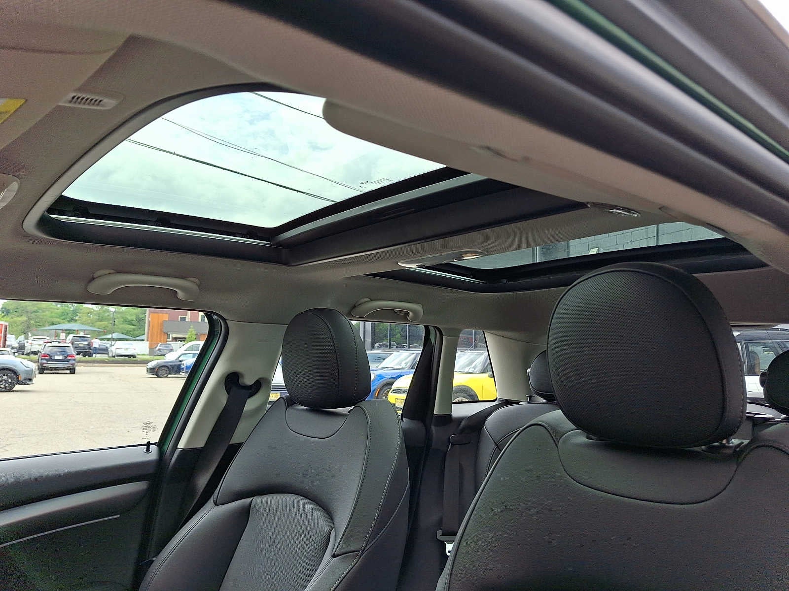 2024 MINI HARDTOP 4 DOOR Cooper S FWD