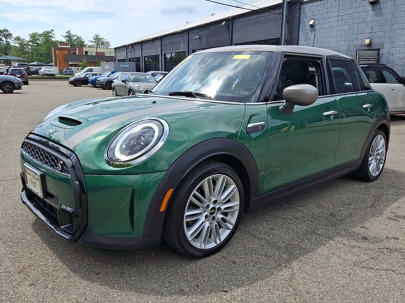 2024 MINI HARDTOP 4 DOOR Cooper S FWD