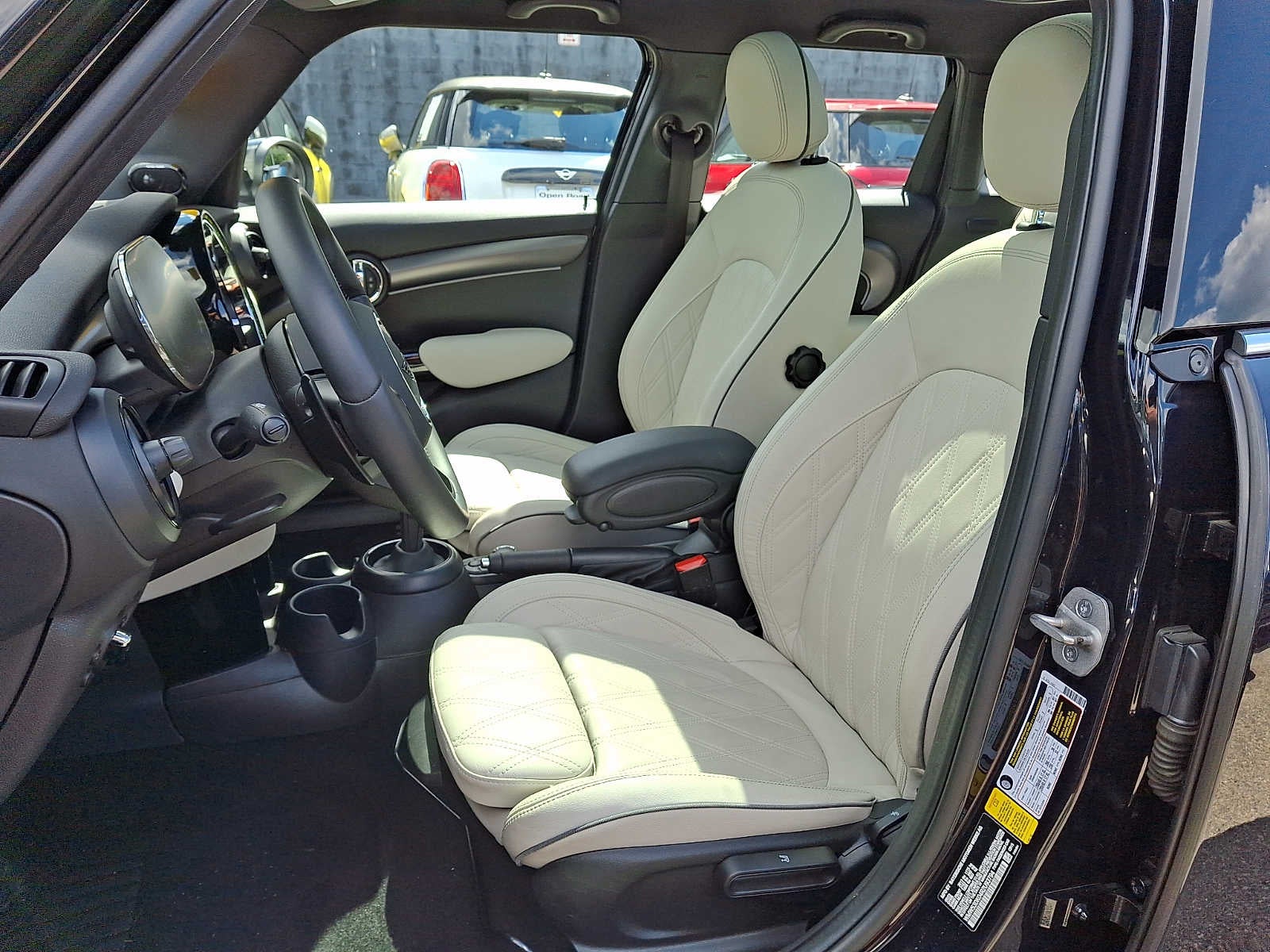 2024 MINI HARDTOP 4 DOOR Cooper S FWD