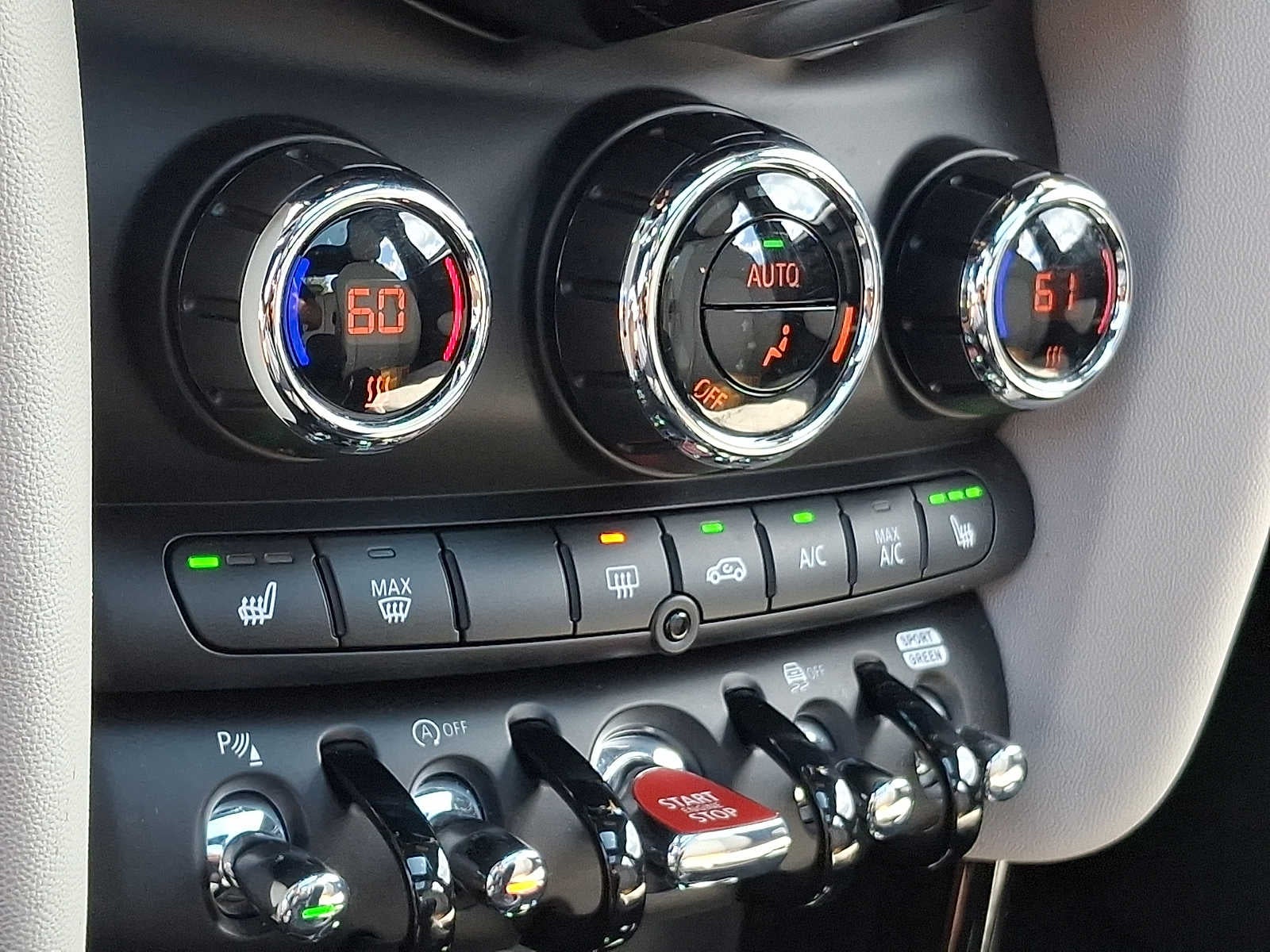 2024 MINI HARDTOP 4 DOOR Cooper S FWD