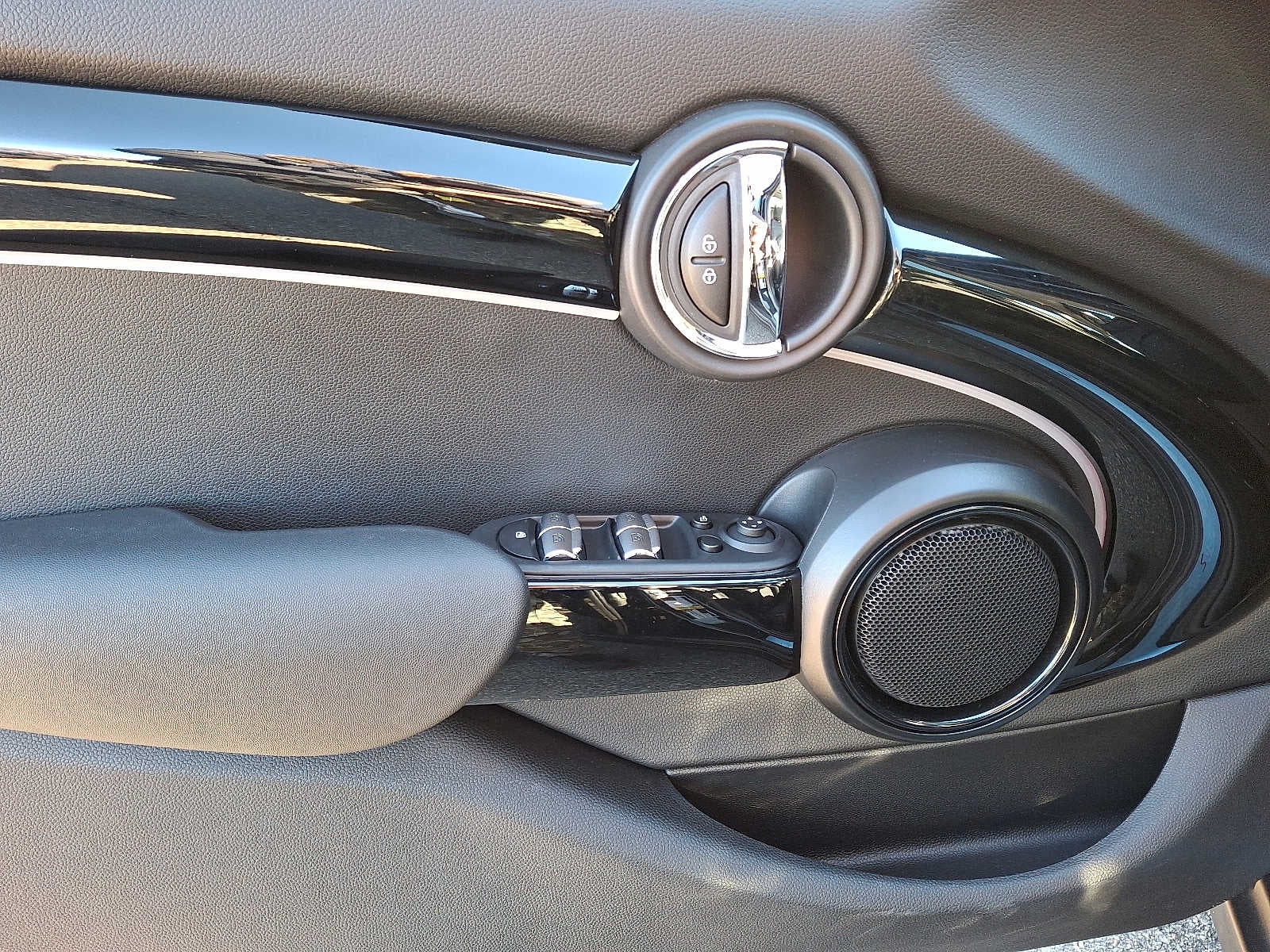 2024 MINI Hardtop 4 Door Cooper S