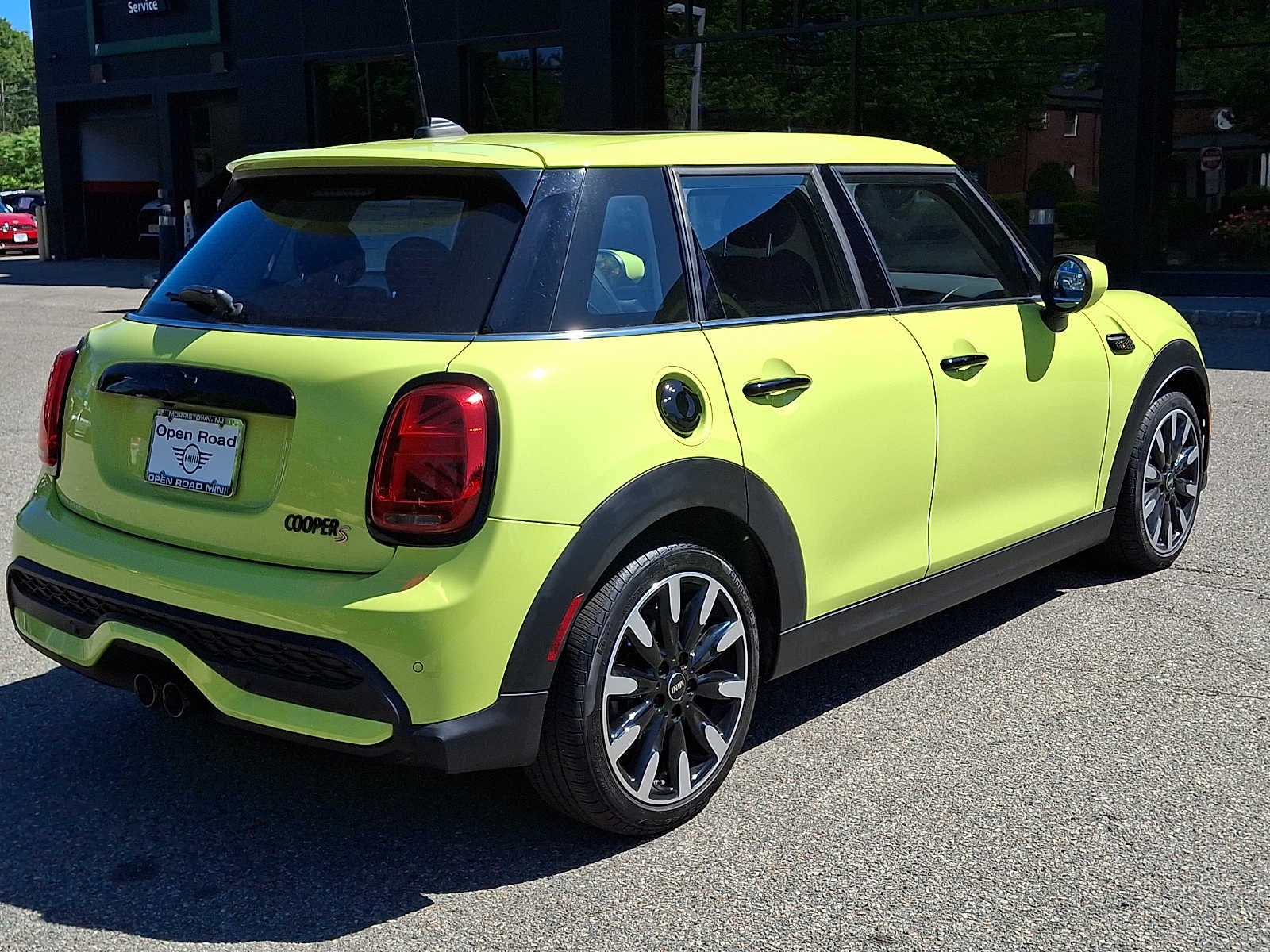 2024 MINI HARDTOP 4 DOOR Cooper S FWD