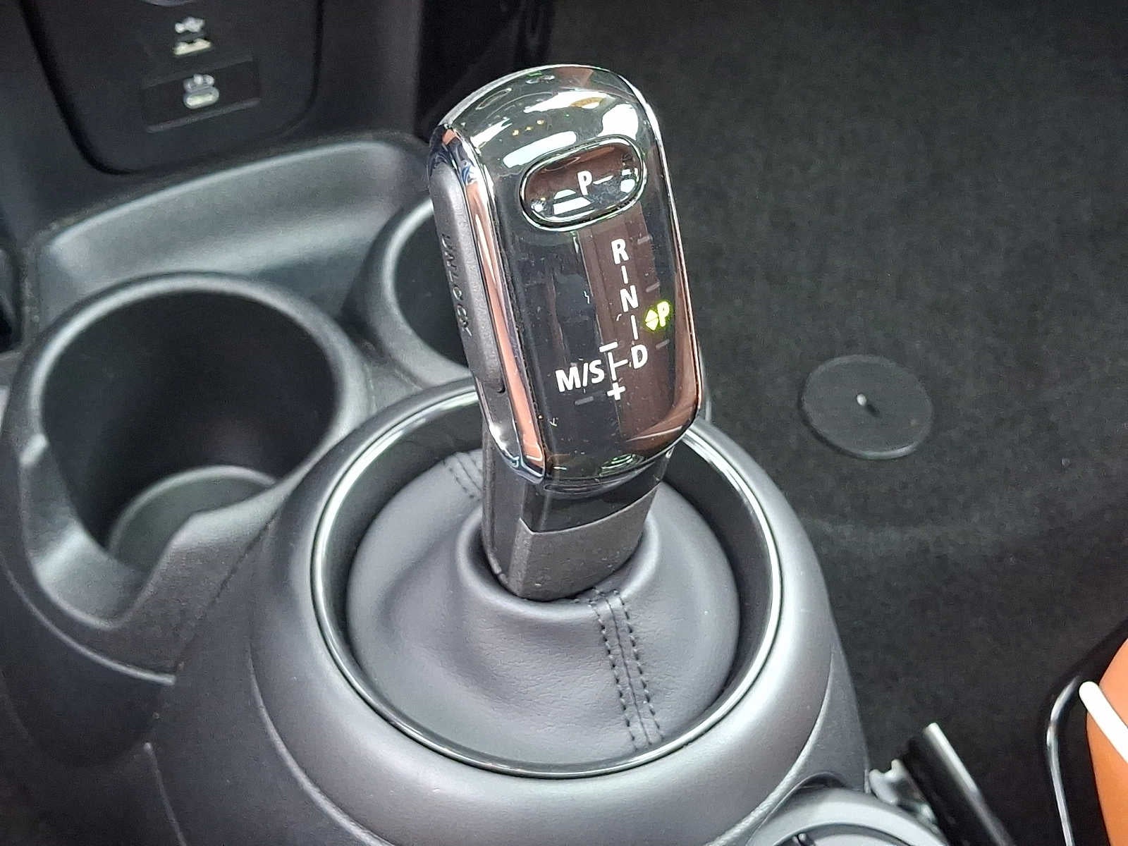 2024 MINI HARDTOP 4 DOOR Cooper S FWD