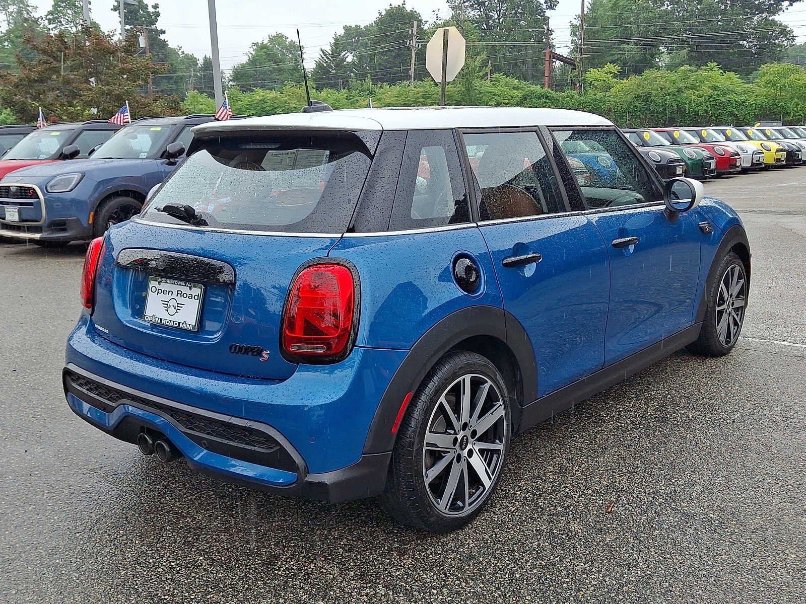 2024 MINI HARDTOP 4 DOOR Cooper S FWD