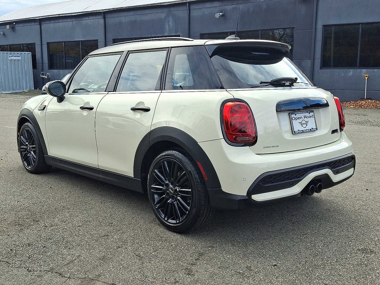 2023 MINI HARDTOP 4 DOOR Cooper S FWD