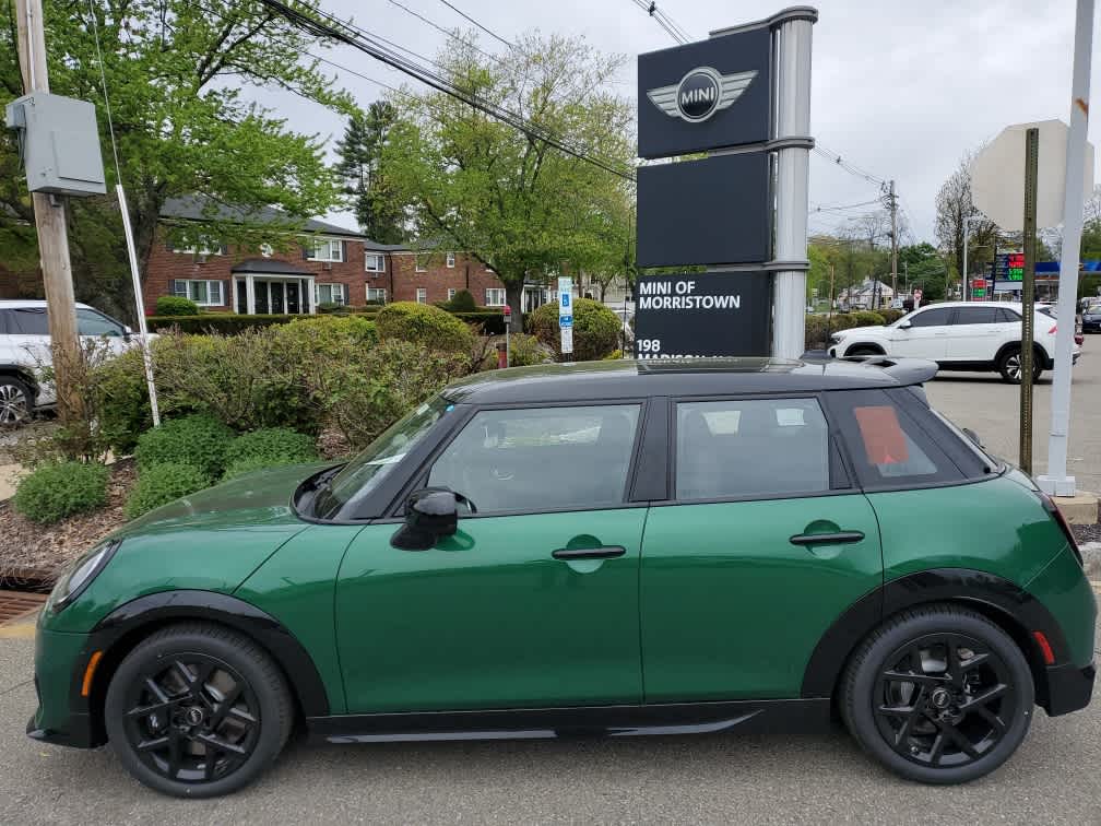 2026 MINI HARDTOP 4 DOOR Cooper S FWD