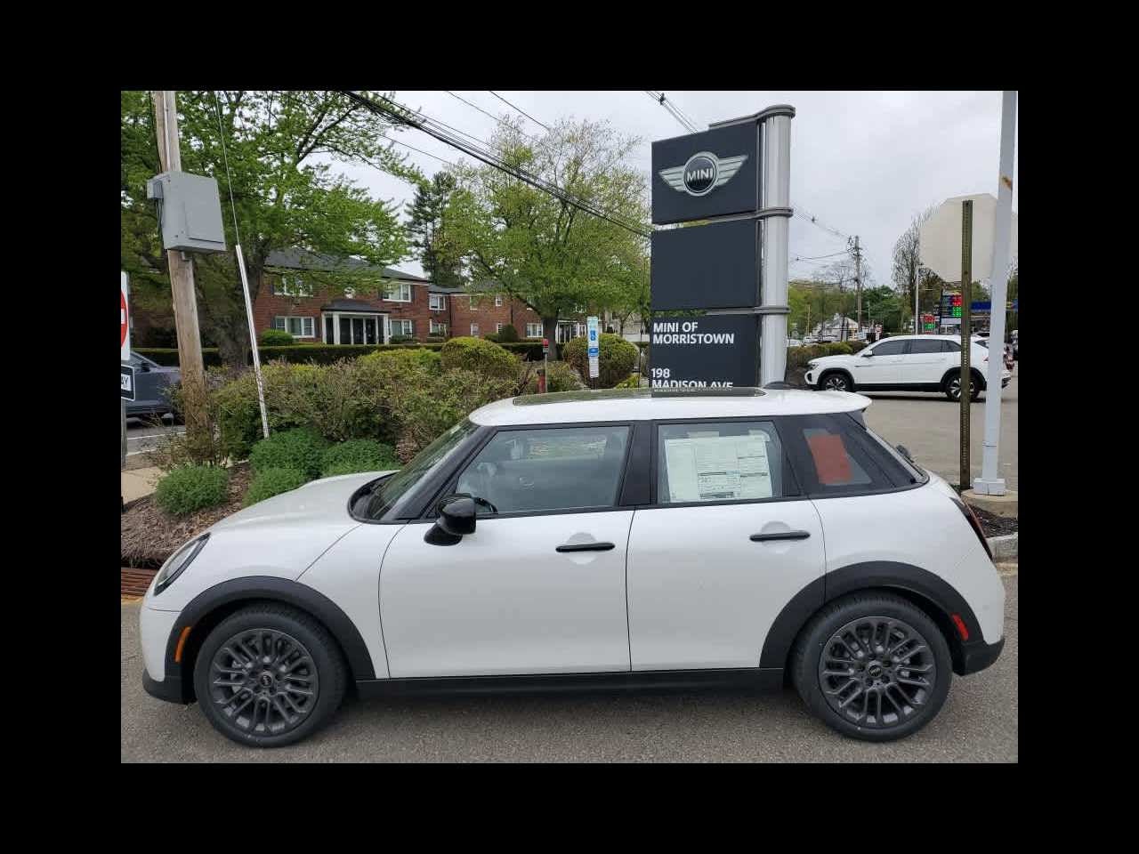 2026 MINI HARDTOP 4 DOOR Cooper S FWD