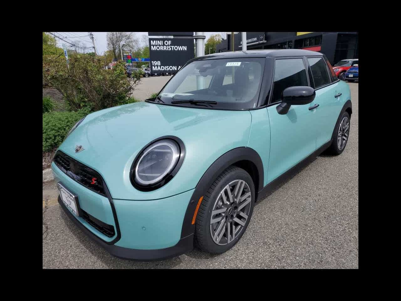 2026 MINI HARDTOP 4 DOOR Cooper S FWD