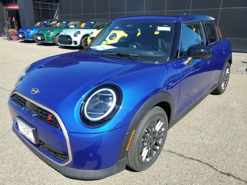 2026 MINI HARDTOP 4 DOOR Cooper S FWD