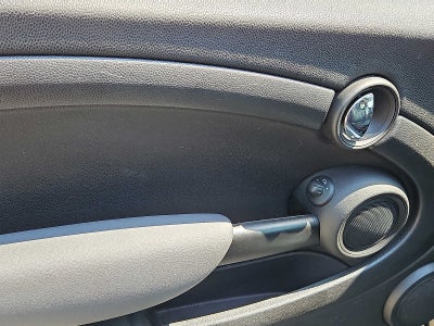 2011 MINI HARDTOP 2 DOOR 2dr Cpe