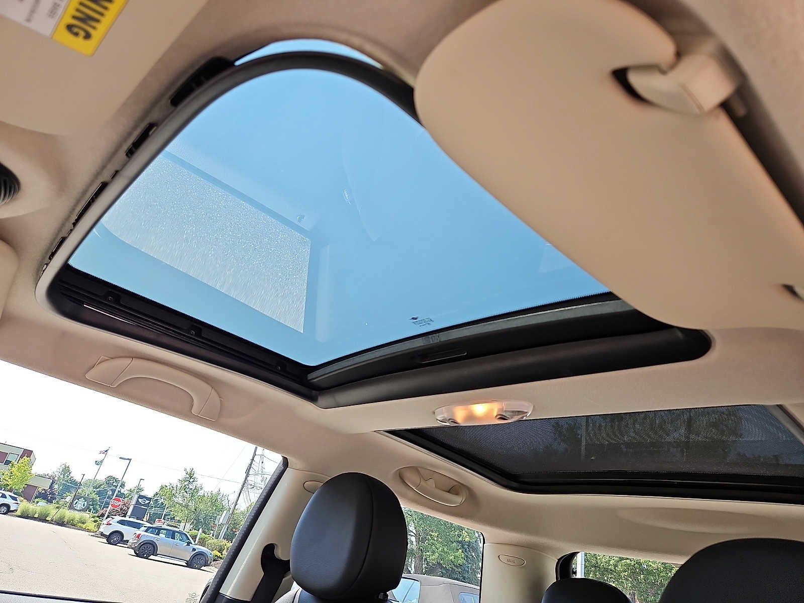 2011 MINI HARDTOP 2 DOOR 2dr Cpe