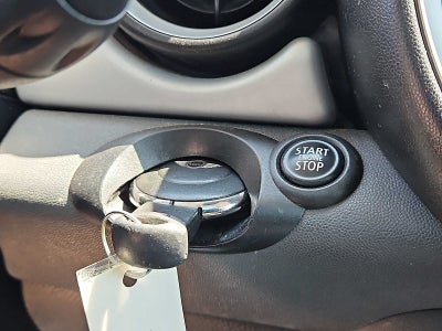 2011 MINI HARDTOP 2 DOOR 2dr Cpe