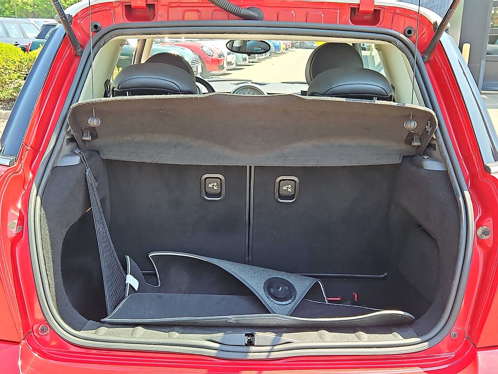 2011 MINI HARDTOP 2 DOOR 2dr Cpe