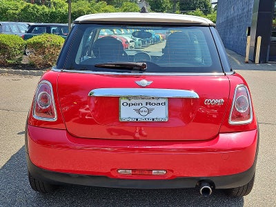 2011 MINI HARDTOP 2 DOOR 2dr Cpe