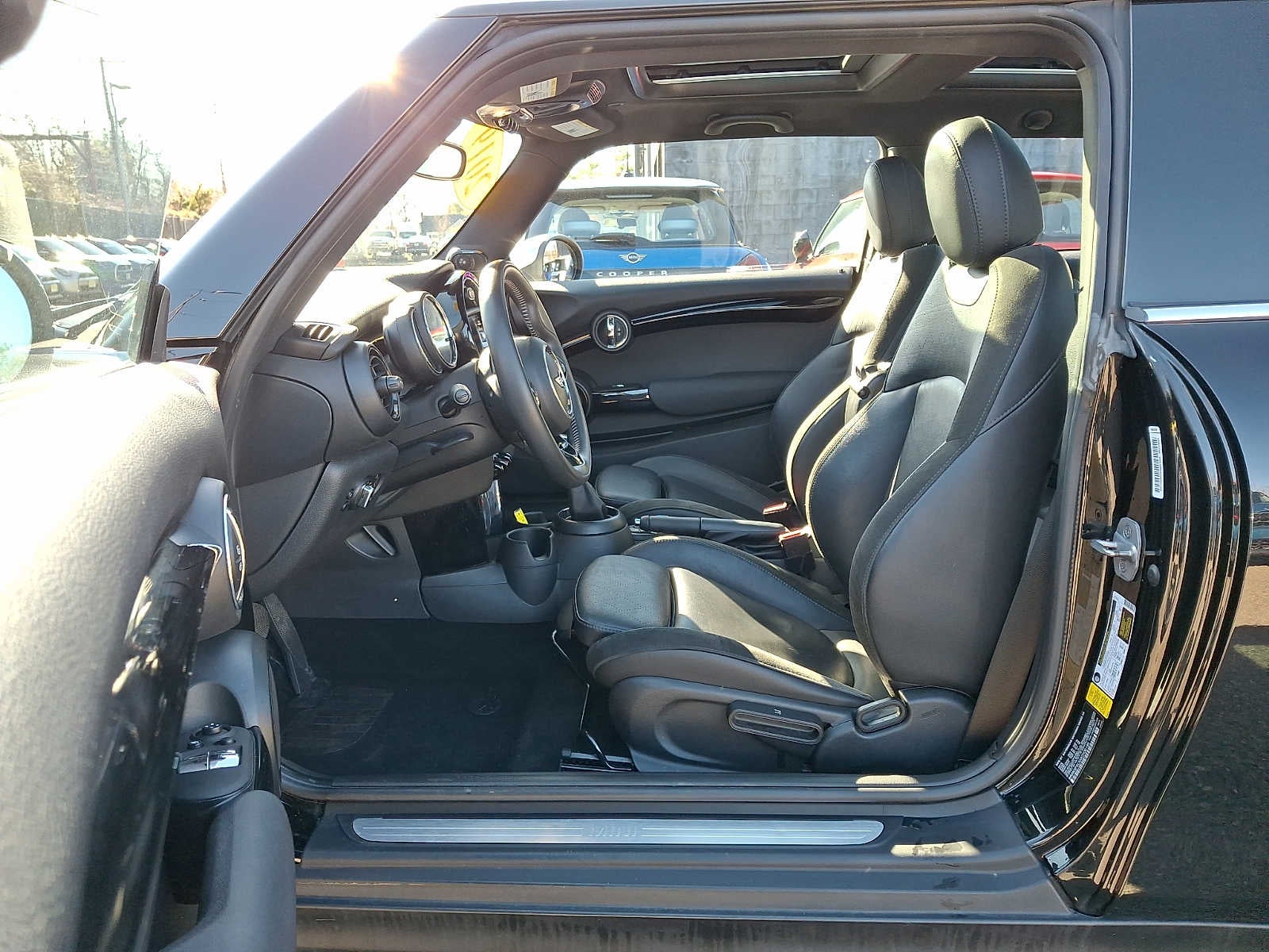 2019 MINI HARDTOP 2 DOOR Cooper FWD