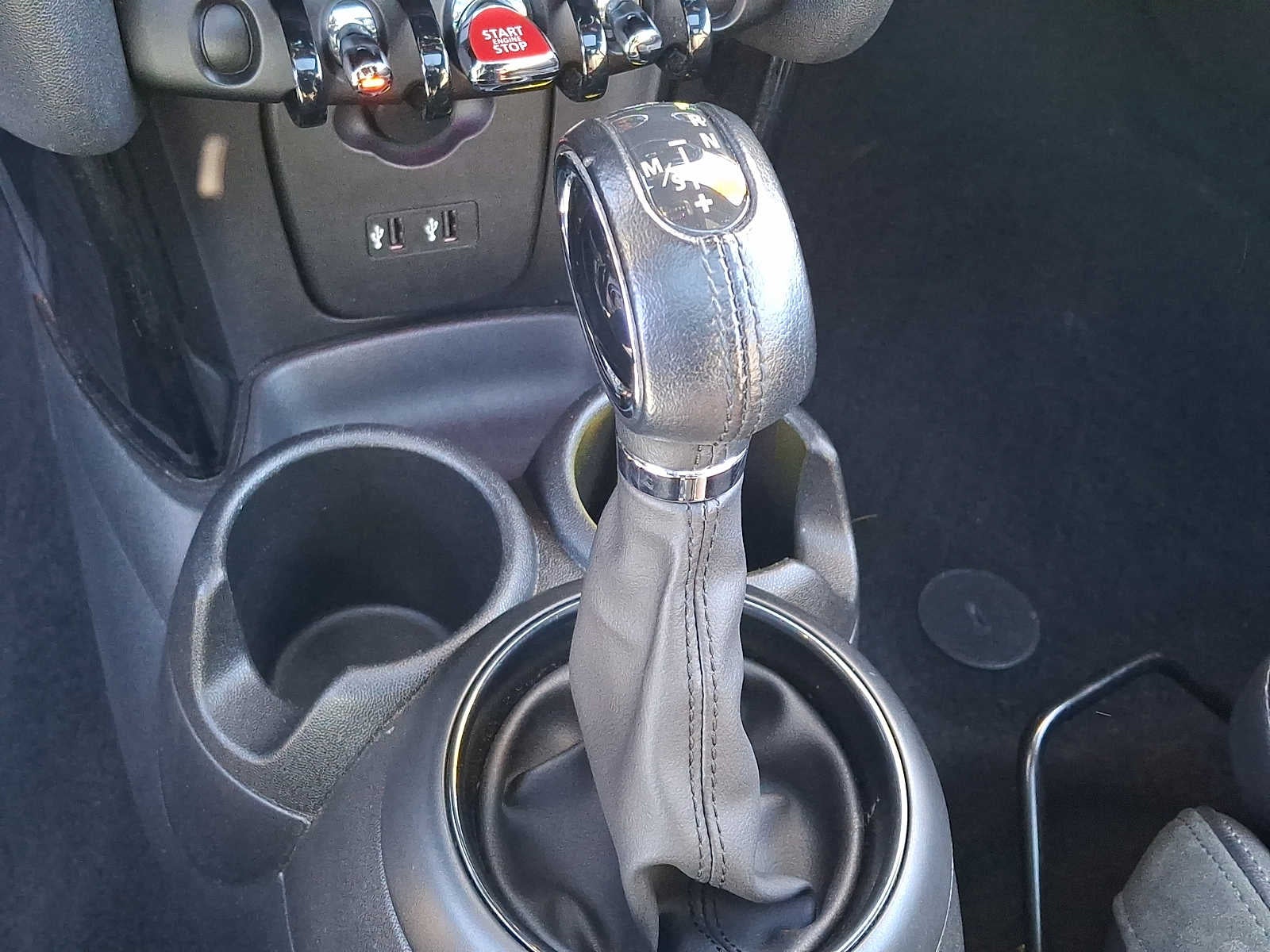 2019 MINI HARDTOP 2 DOOR Cooper FWD