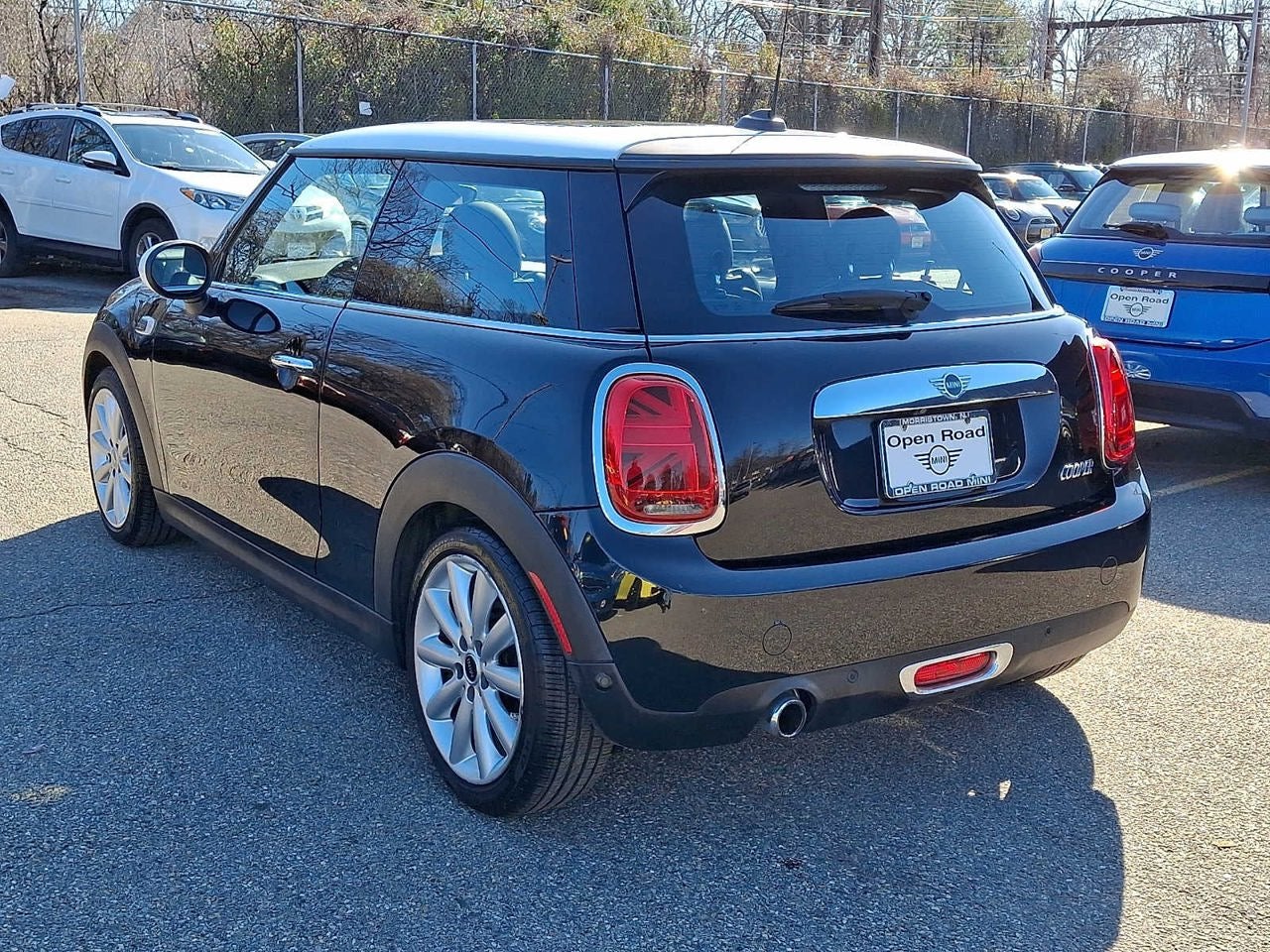 2019 MINI HARDTOP 2 DOOR Cooper FWD