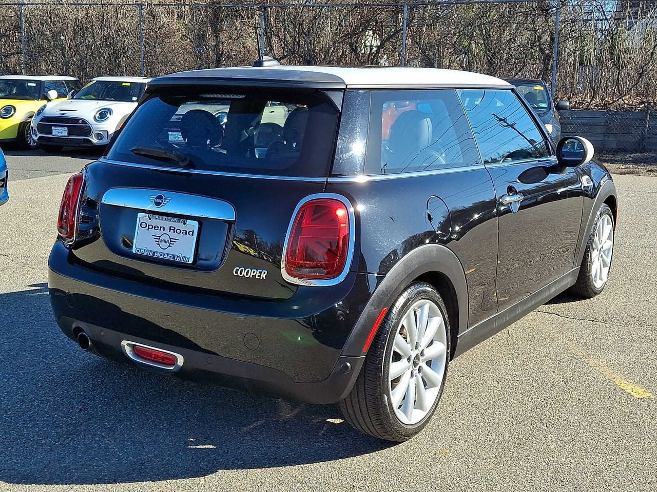 2019 MINI HARDTOP 2 DOOR Cooper FWD