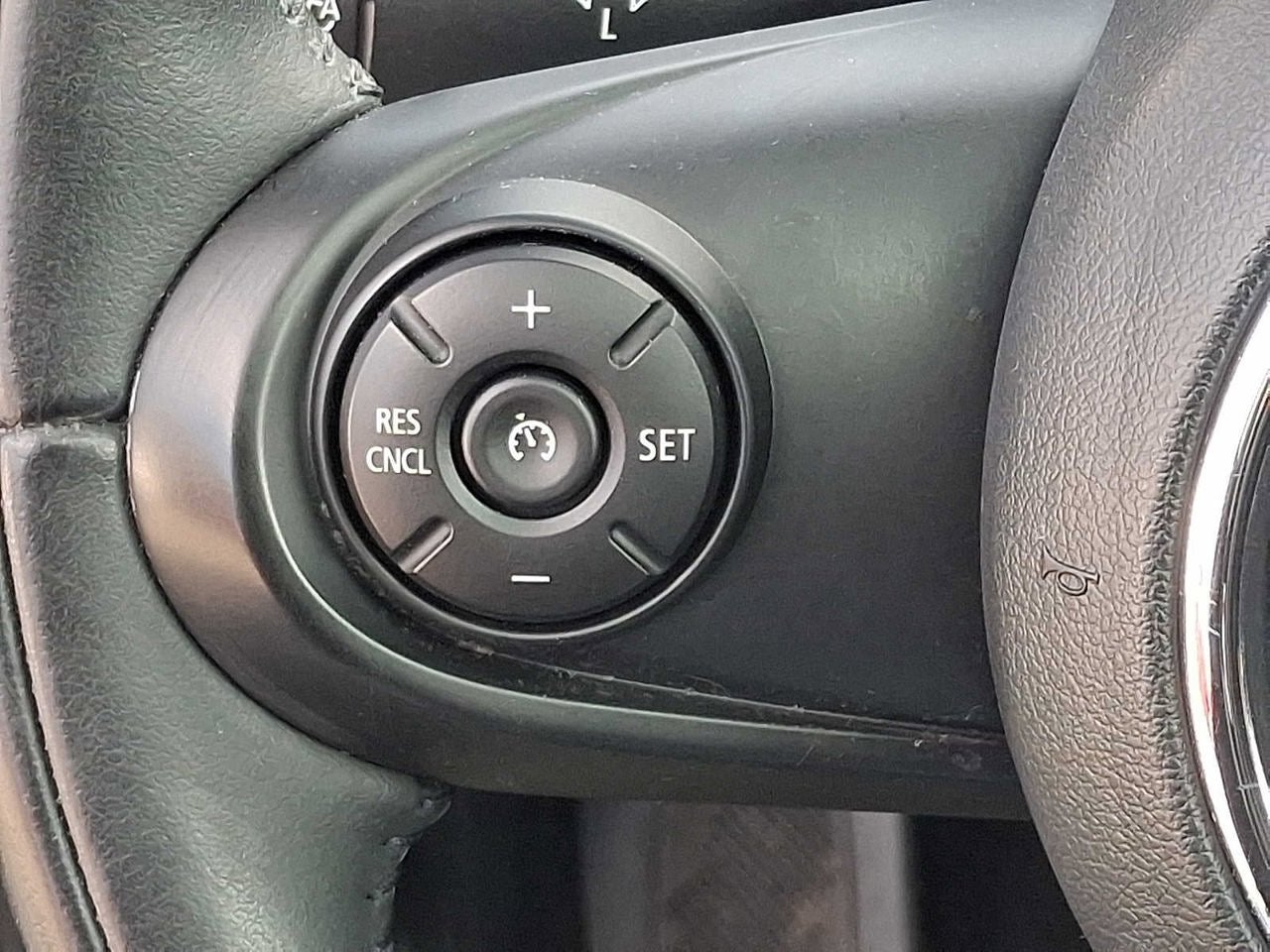 2020 MINI HARDTOP 2 DOOR Cooper FWD