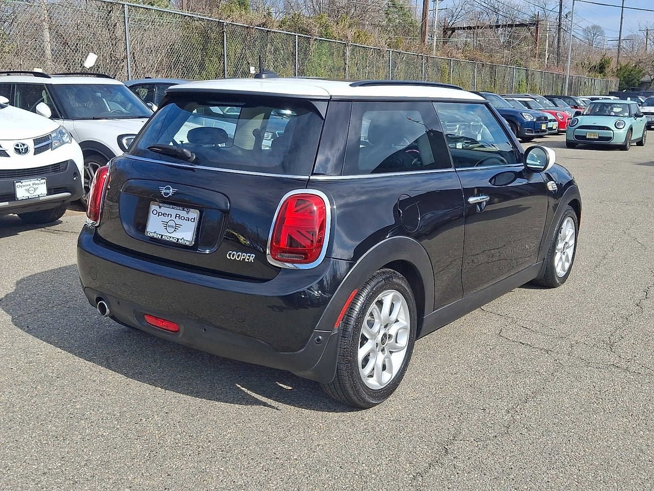 2020 MINI HARDTOP 2 DOOR Cooper FWD