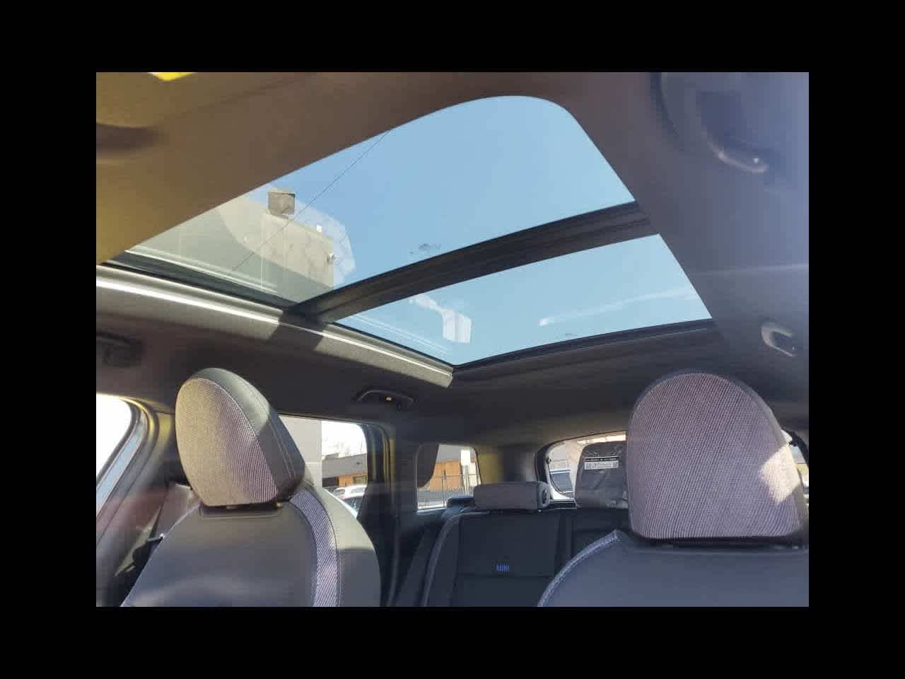 2026 MINI COUNTRYMAN ICONIC