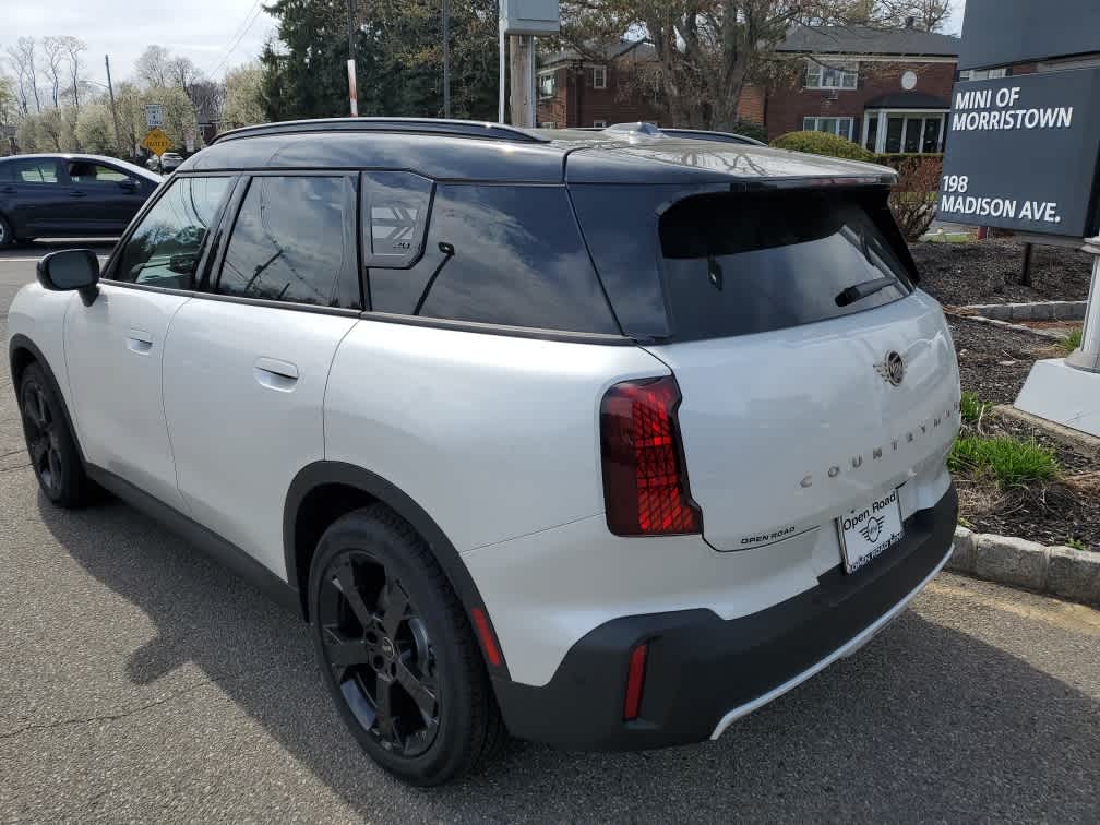 2026 MINI COUNTRYMAN ICONIC