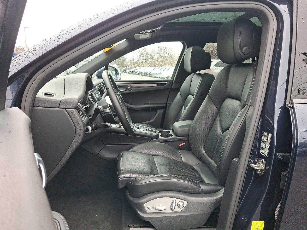 2018 Porsche Macan AWD