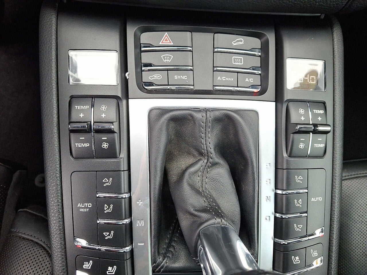 2018 Porsche Macan AWD