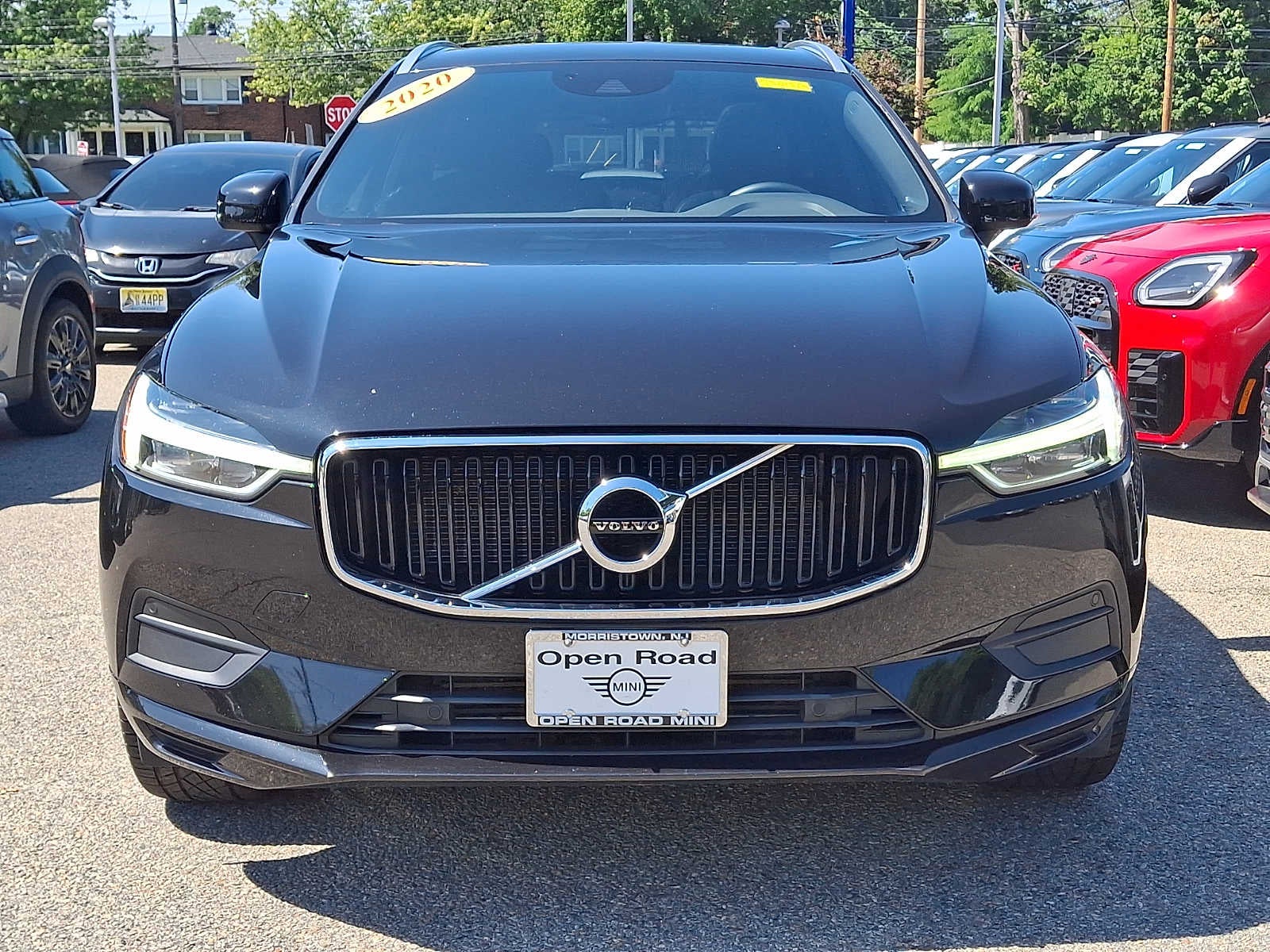 2020 Volvo XC60 T6 AWD Momentum