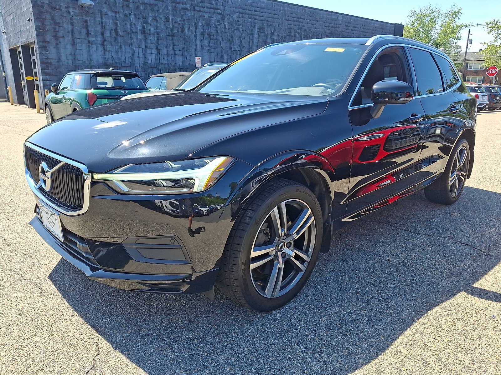 2020 Volvo XC60 T6 AWD Momentum