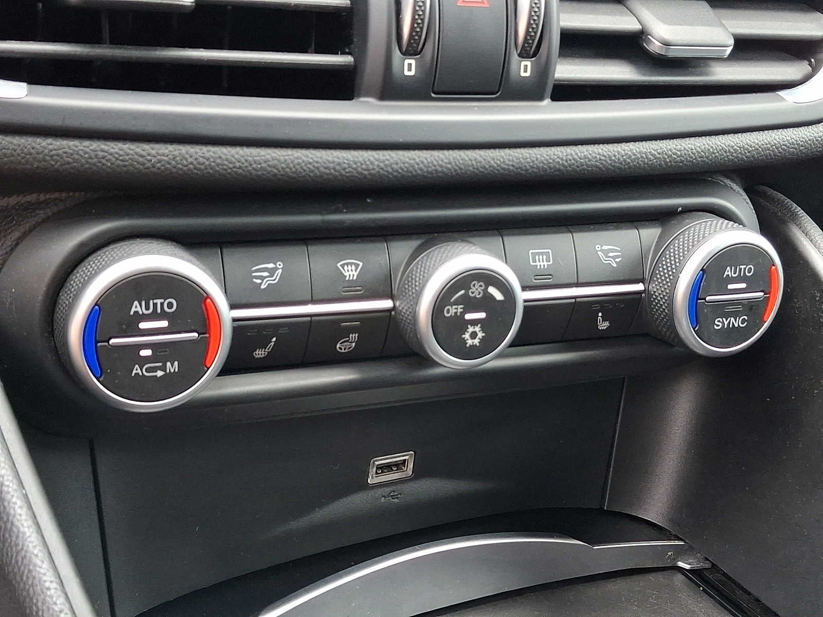 2017 Alfa Romeo Giulia AWD