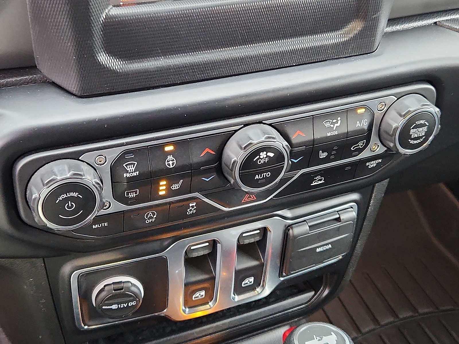 2021 Jeep Wrangler Willys 4x4