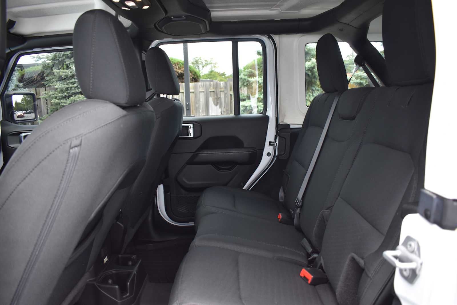 2022 Jeep Wrangler Unlimited Sahara 4x4