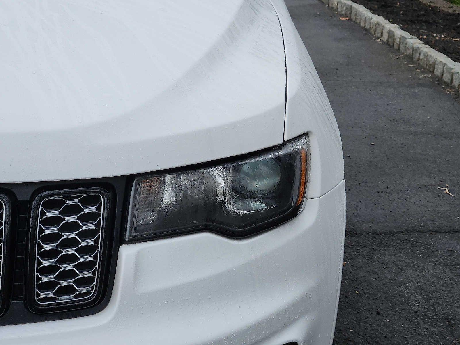 2021 Jeep Grand Cherokee Laredo X 4x4