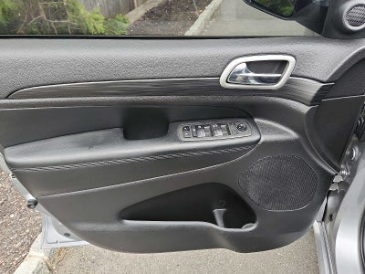 2021 Jeep Grand Cherokee Laredo X 4x4