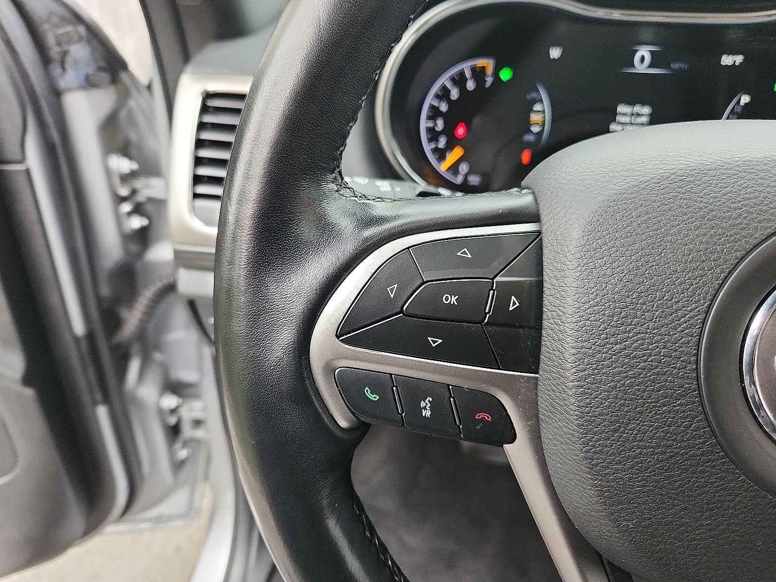 2021 Jeep Grand Cherokee Laredo X 4x4