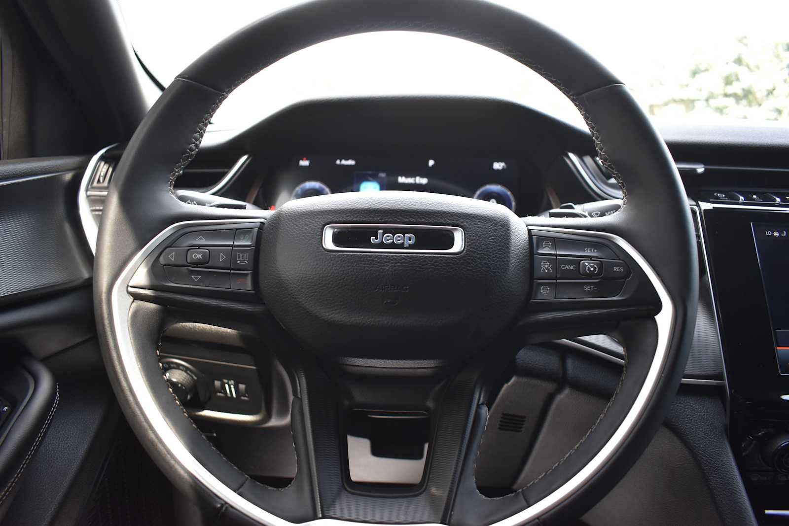 2023 Jeep Grand Cherokee Altitude X 4x4