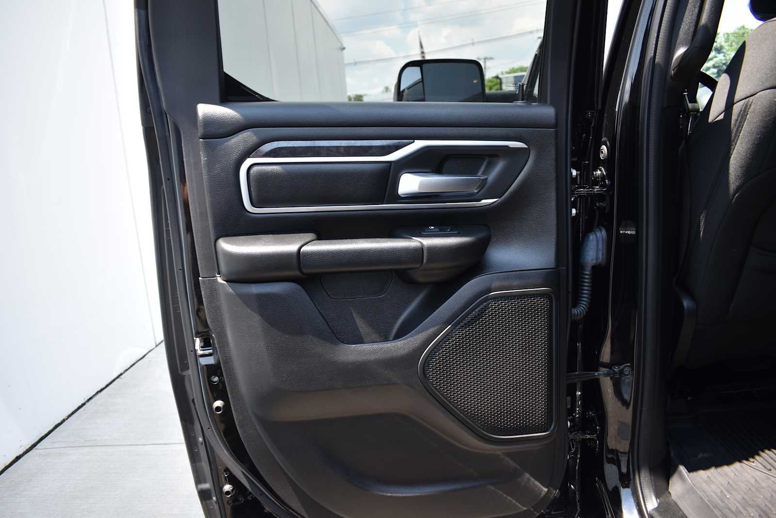 2019 RAM 1500 Big Horn/Lone Star 4x4 Quad Cab 64 Box