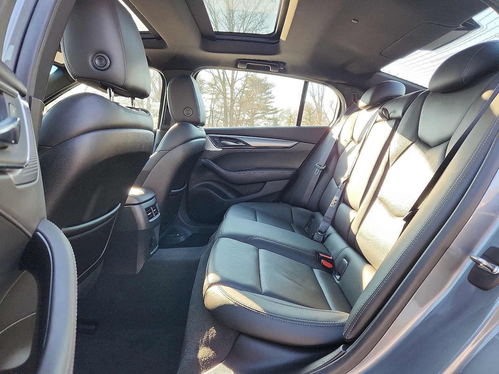 2022 Cadillac CT5 4dr Sdn Premium Luxury