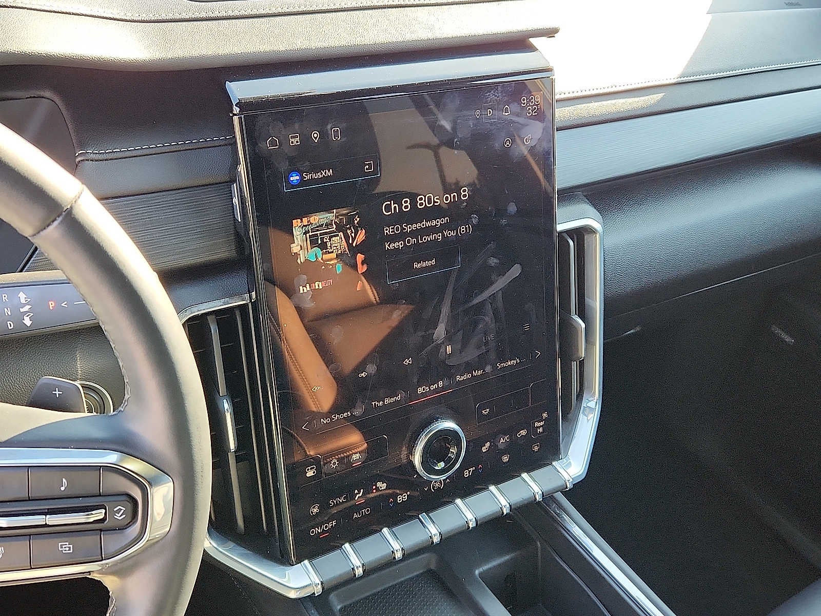 2024 GMC Acadia AWD 4dr Elevation