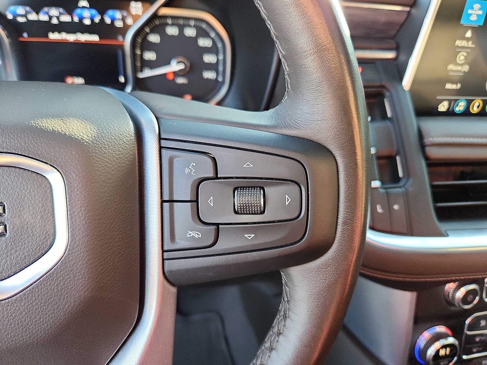 2021 GMC Yukon 4WD 4dr SLT