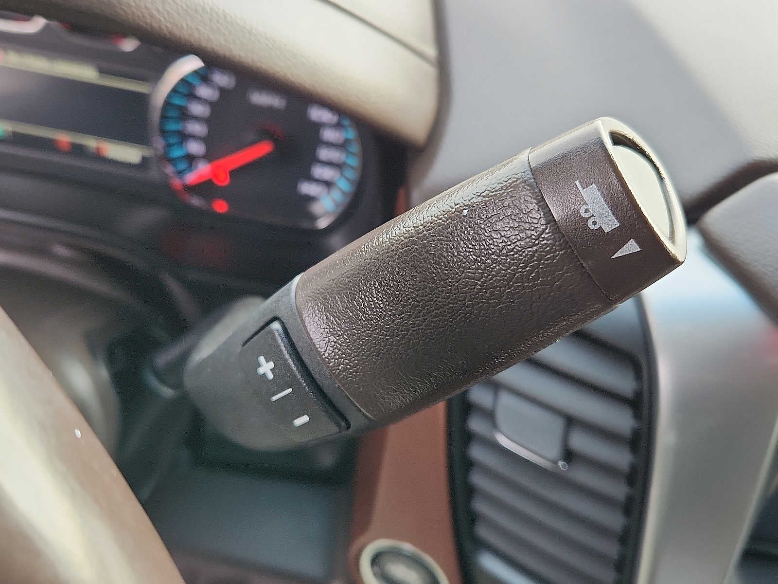 2016 Chevrolet Tahoe 4WD 4dr LTZ