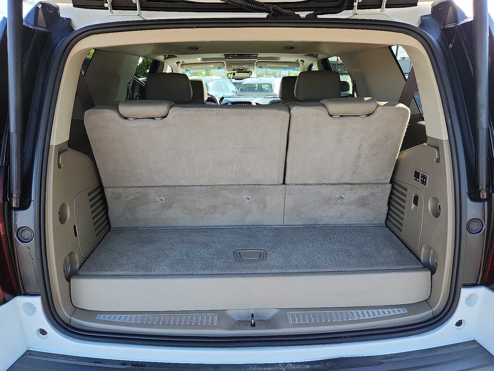 2019 Chevrolet Tahoe 4WD 4dr Premier