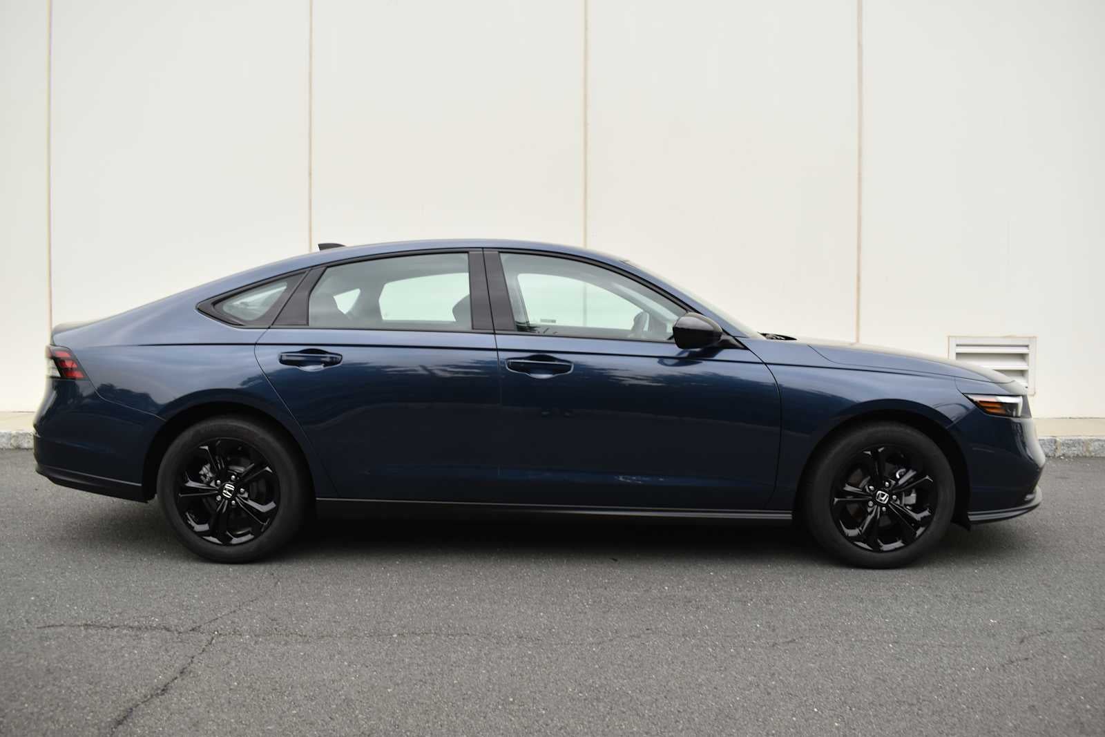2025 Honda Accord SE CVT