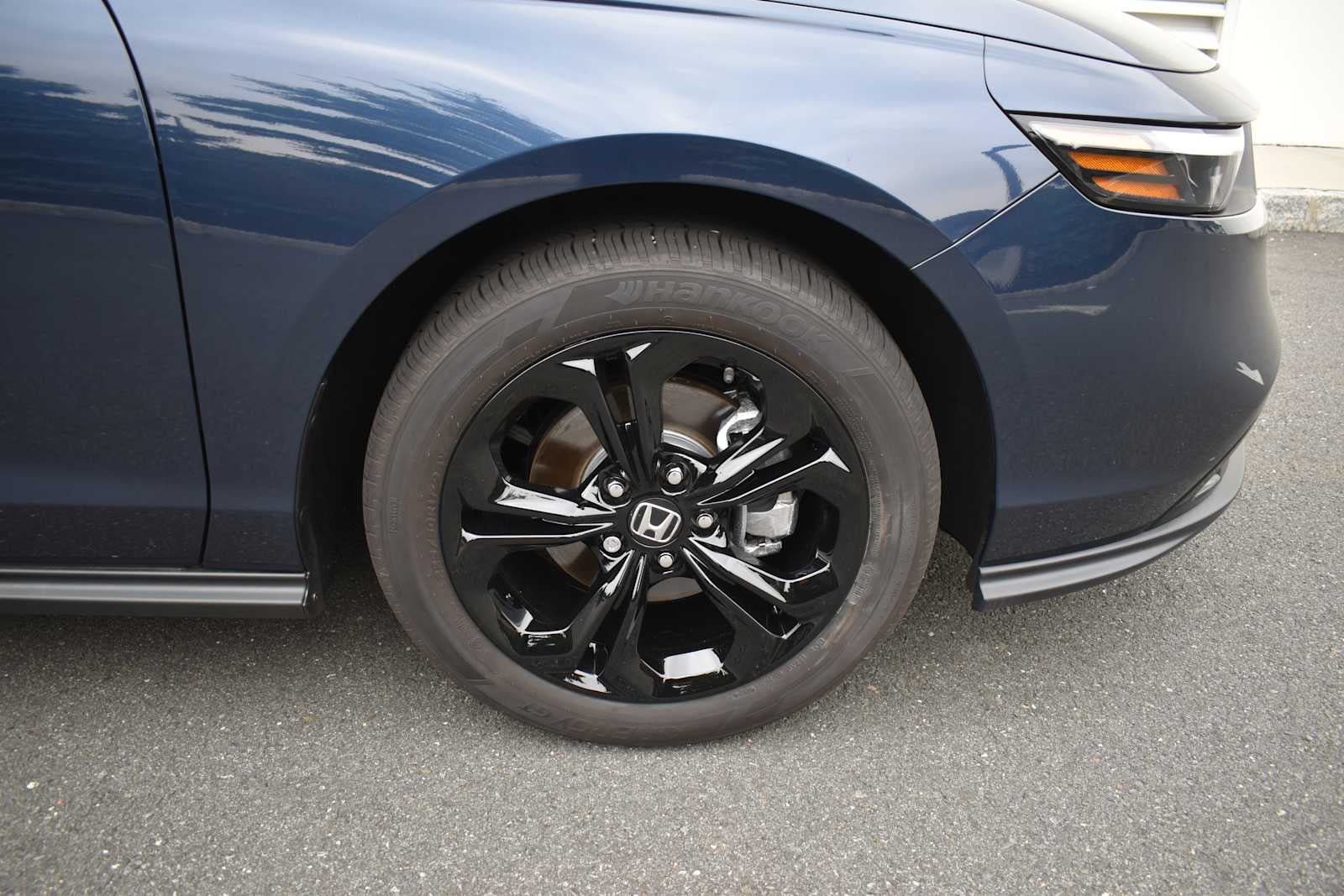 2025 Honda Accord SE CVT