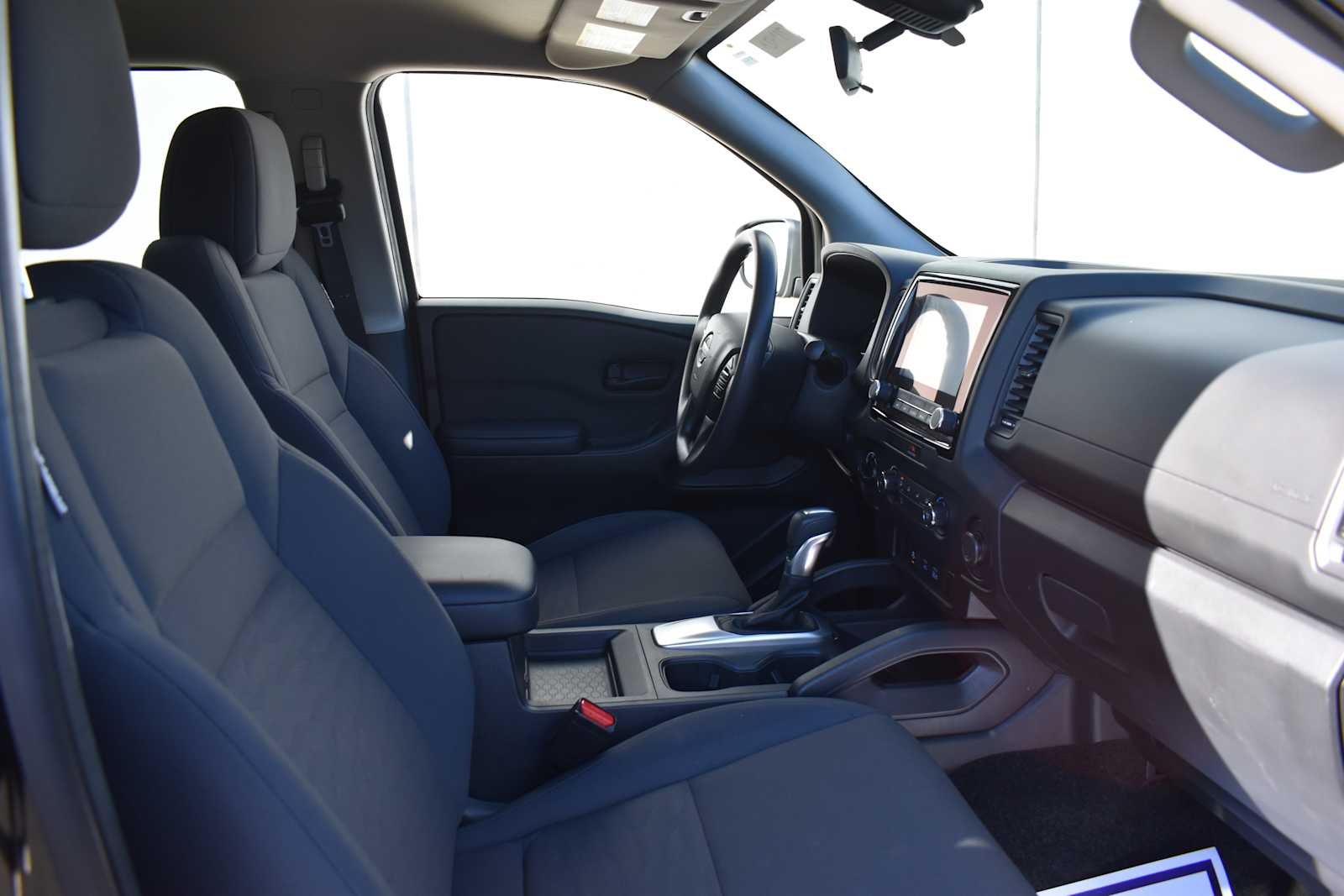 2022 Nissan Frontier Crew Cab 4x4 S Auto